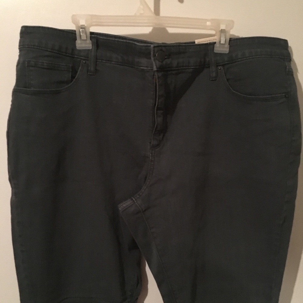 Universal Thread skinny jeans size 22w